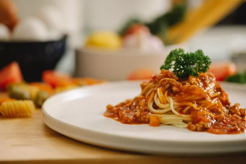 Klasyka włoskiej kuchni: jak zrobić spaghetti bolognese?
